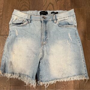 Kendall + Kylie distressed/worn Jean cutoff shirts size 31/13.